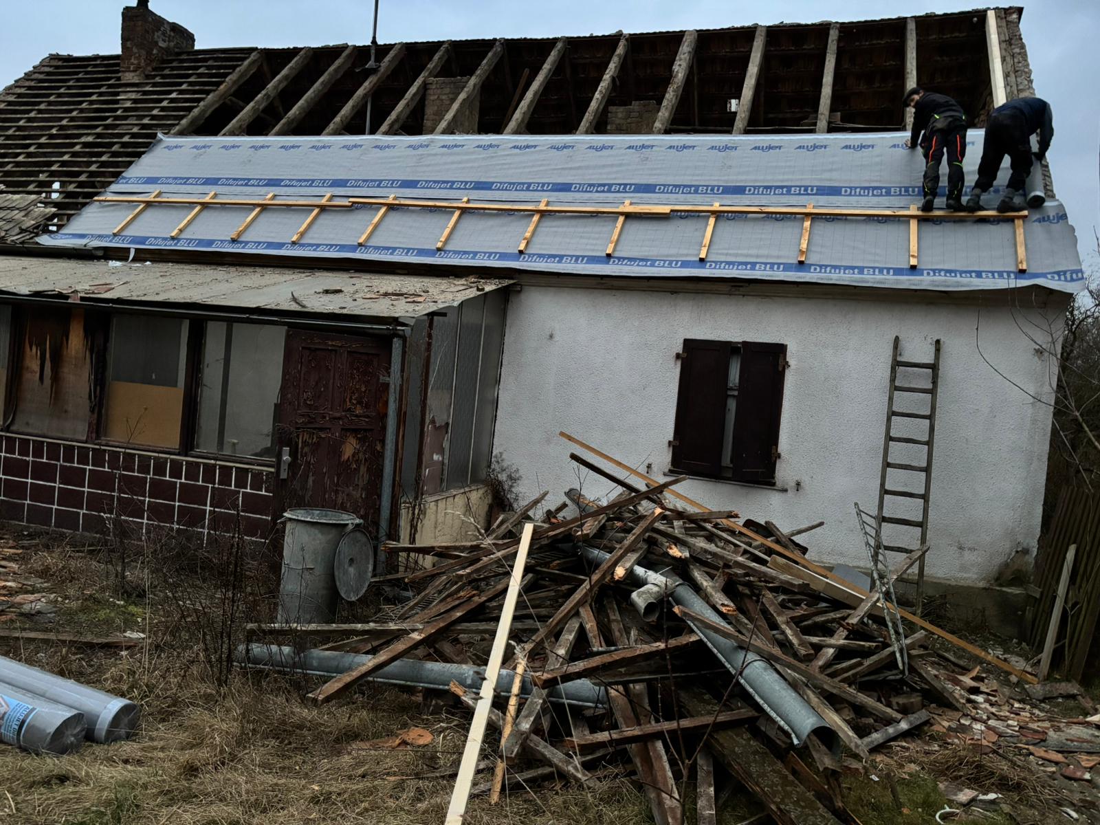 Reparații Acoperișuri